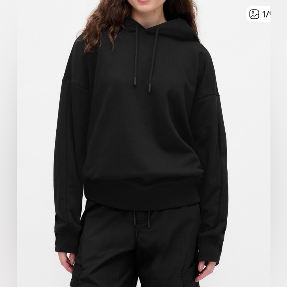 Beis x Gap travel hoodie